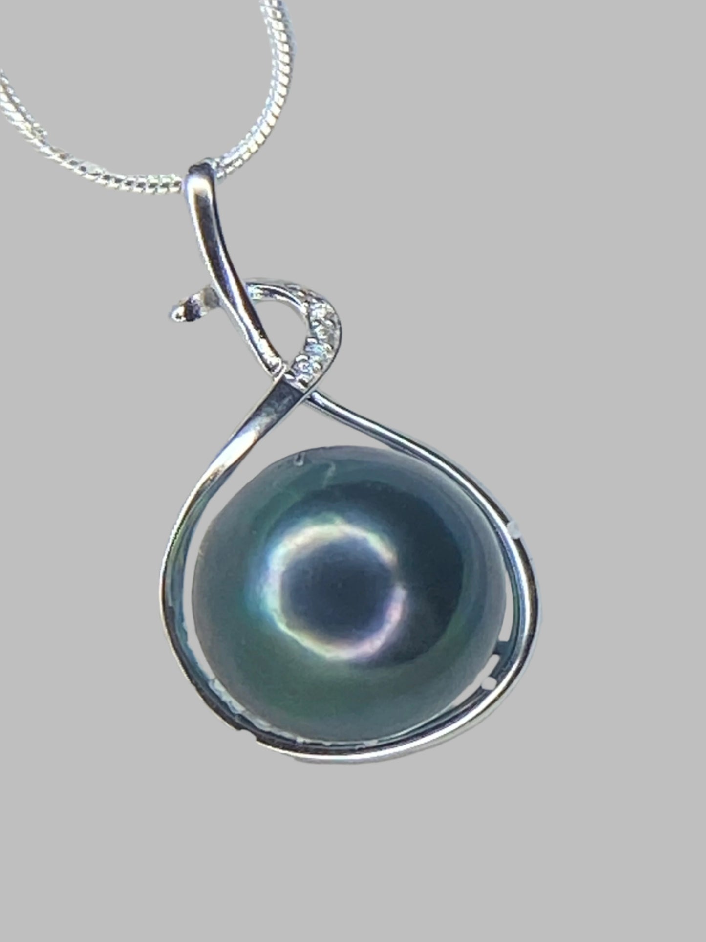 Twisted Love Necklace