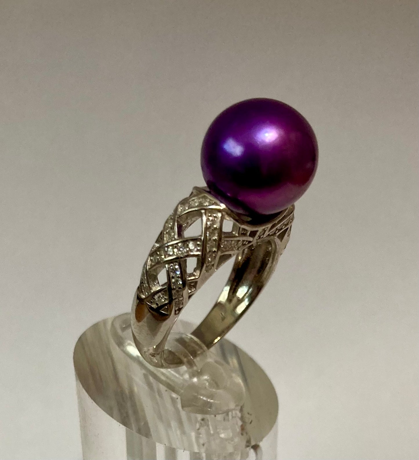 Dream Weaver Ring - Edison