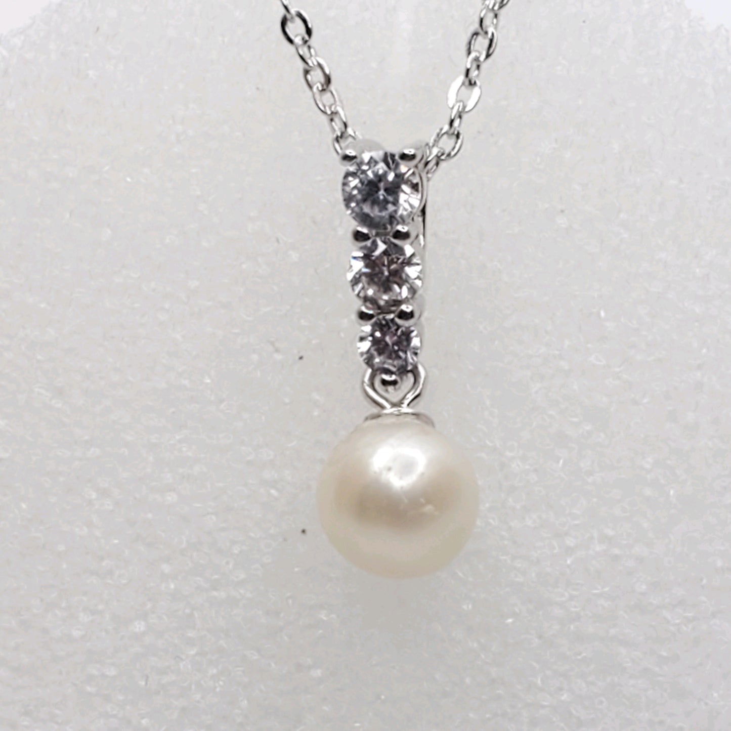 Timeless Collection Necklace ~ Freshwater