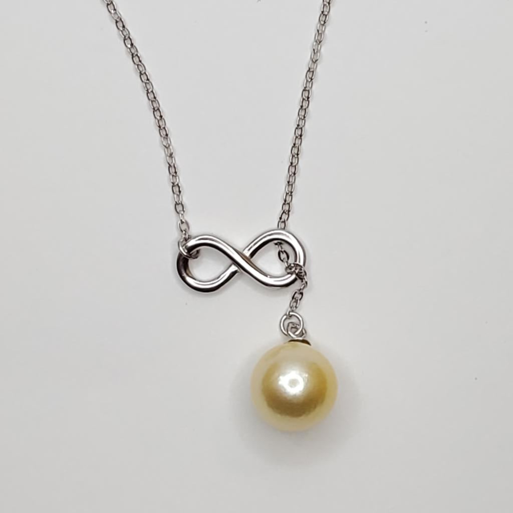 Infinity Necklace ~ Edison