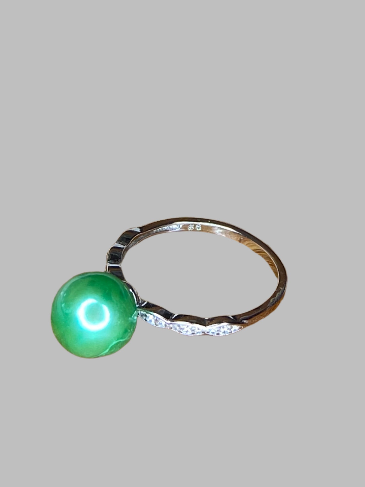 Elizabeth Ring