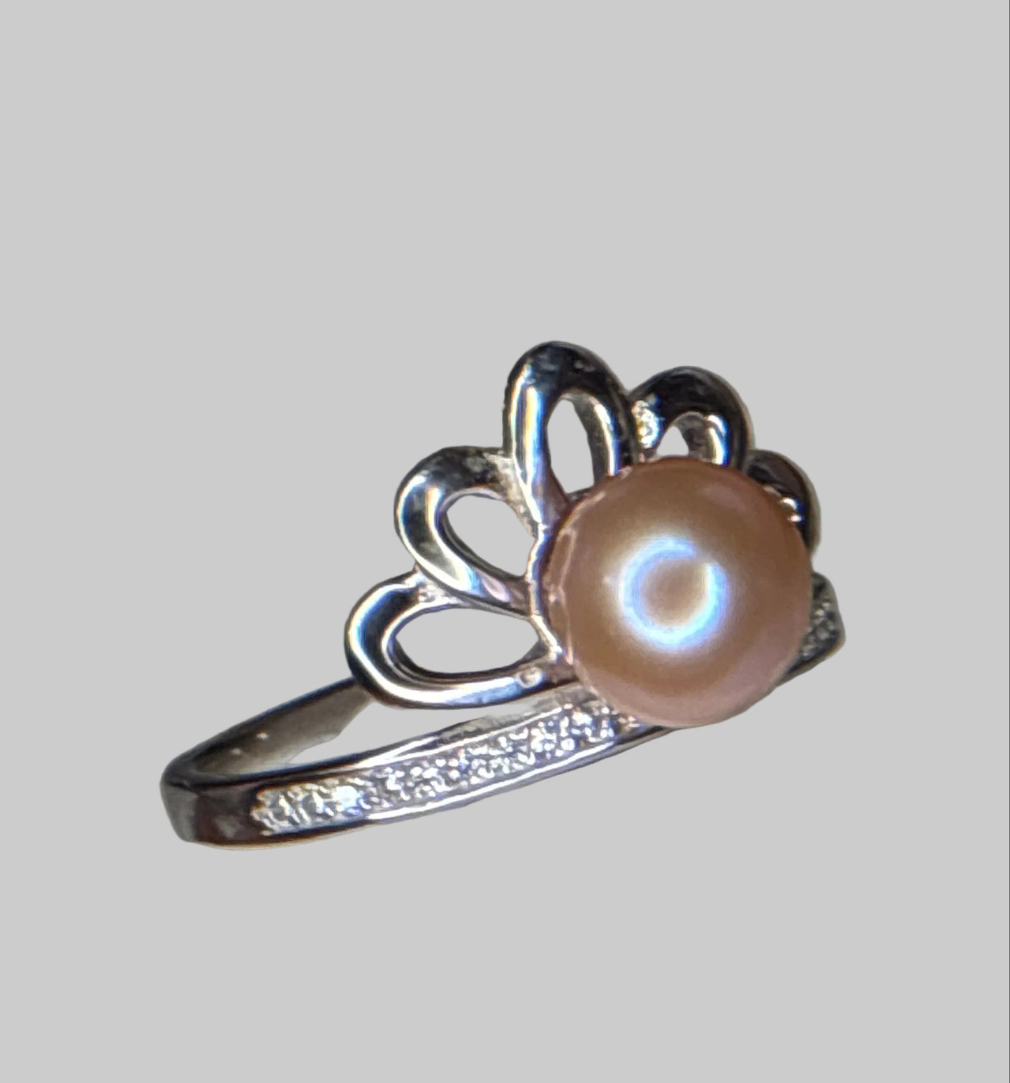 Queenie Ring