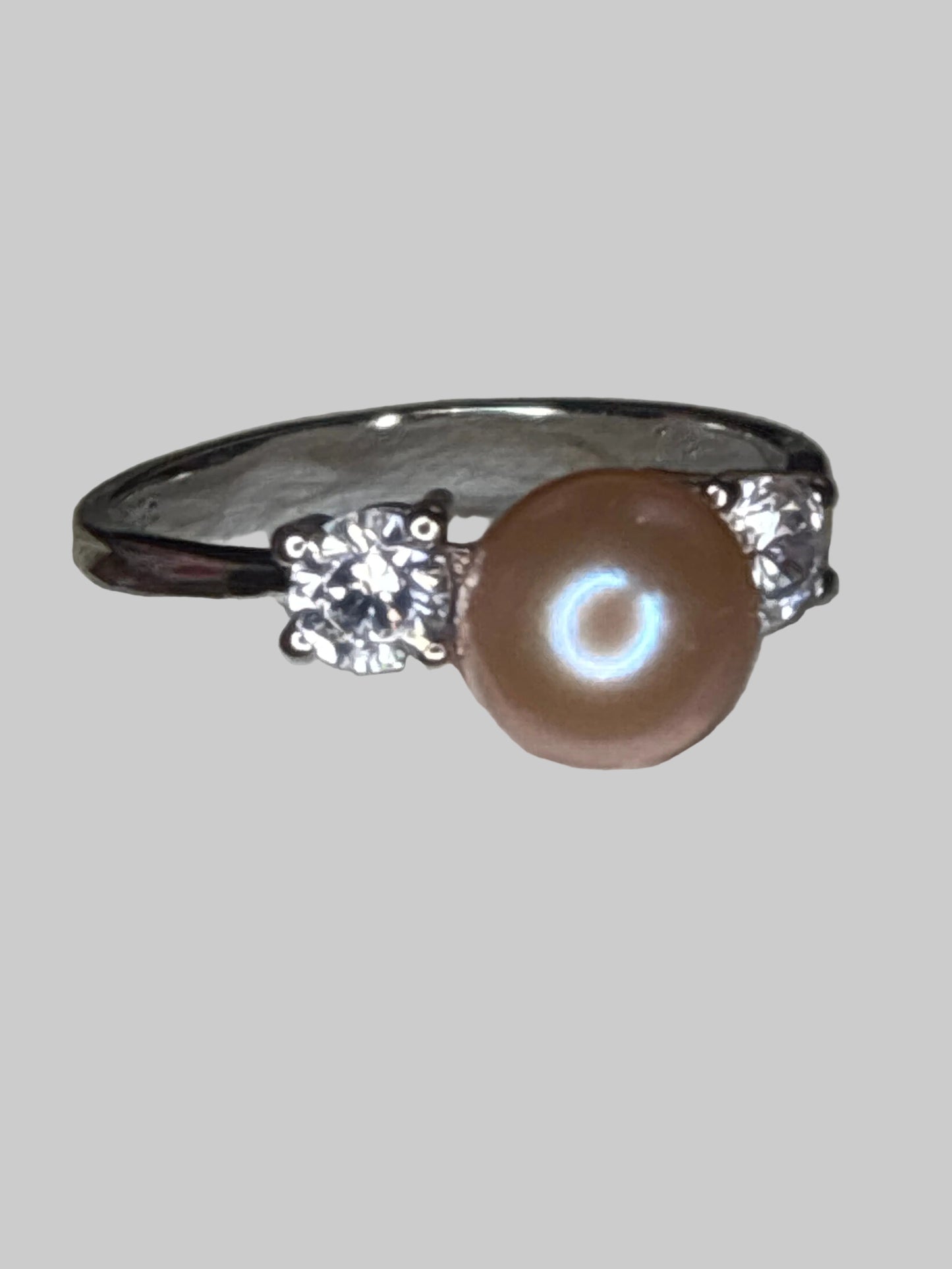 Octavia Ring